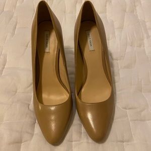 Cole Hann size 9B pumps